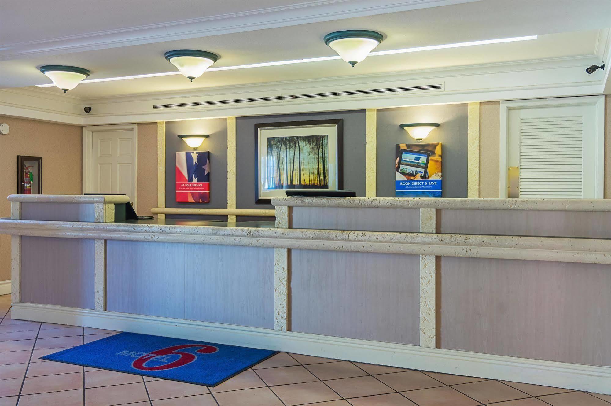 Baymont By Wyndham Tulsa Broken Arrow Motel Exterior photo