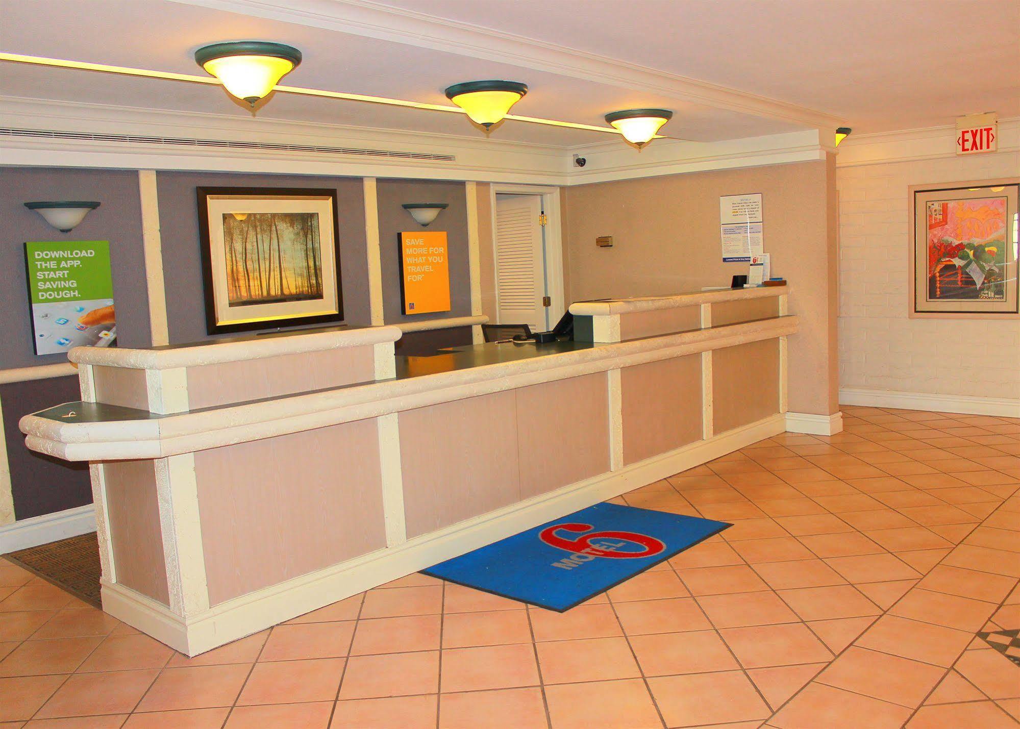 Baymont By Wyndham Tulsa Broken Arrow Motel Exterior photo